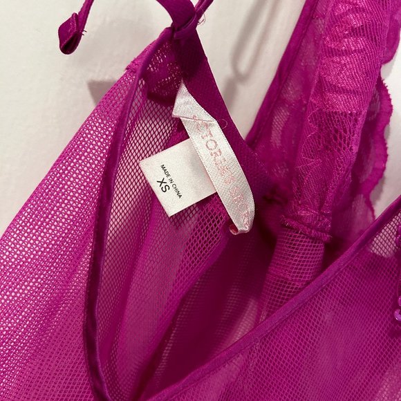 Vintage Victoria's Secret Lace Appliqué Babydoll - Picture 6 of 9